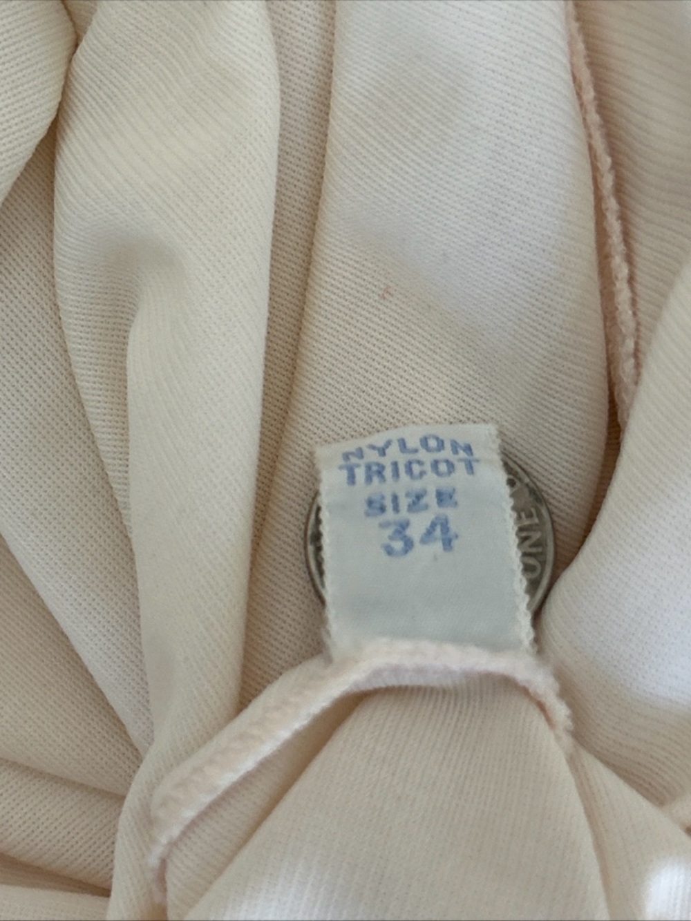 Vintage Vanity Fair Blush Pink Full Length Sleeveless Lace Trim Nightgown Sz 34 - Picture 14 of 14